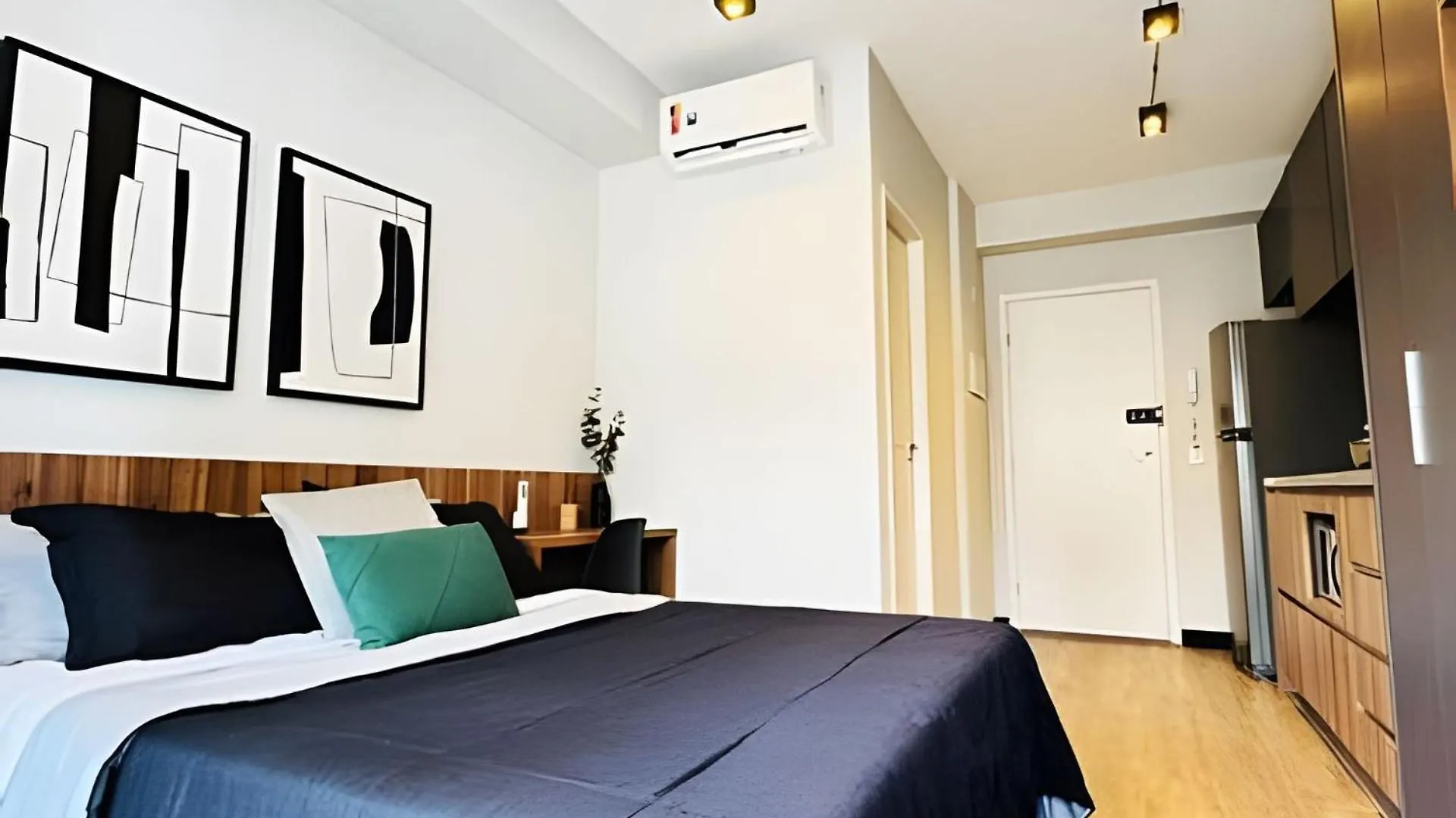 Studio Centro Sp |Perfeito Para Viajantes Urbanos! Apartment Sao Paulo Brazil